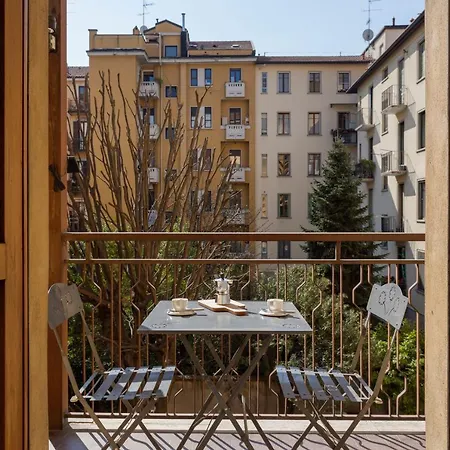 Apartment Peaceful Nest In Citta Studi Area Via Botticelli