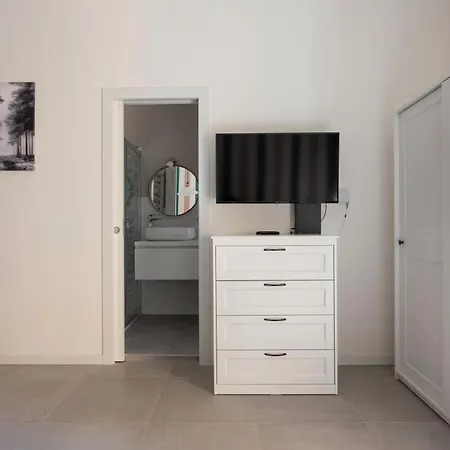 Peaceful Nest In Citta Studi Area Via Botticelli Апартаменты *